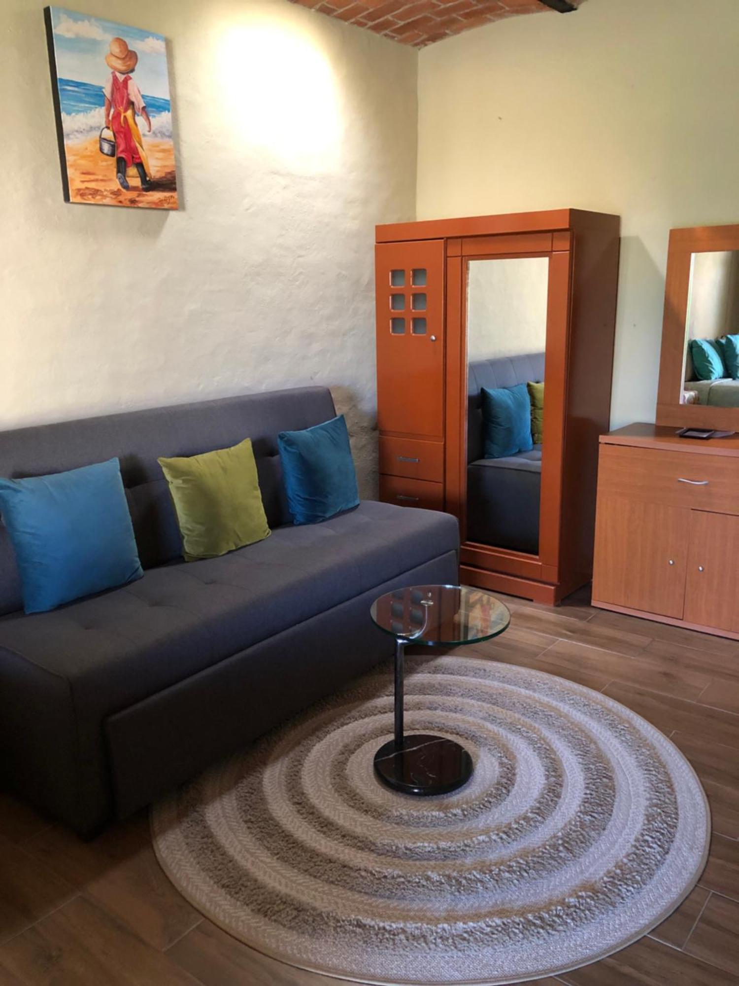 アヒヒク Casa De La Abuela Bed & Breakfast エクステリア 写真